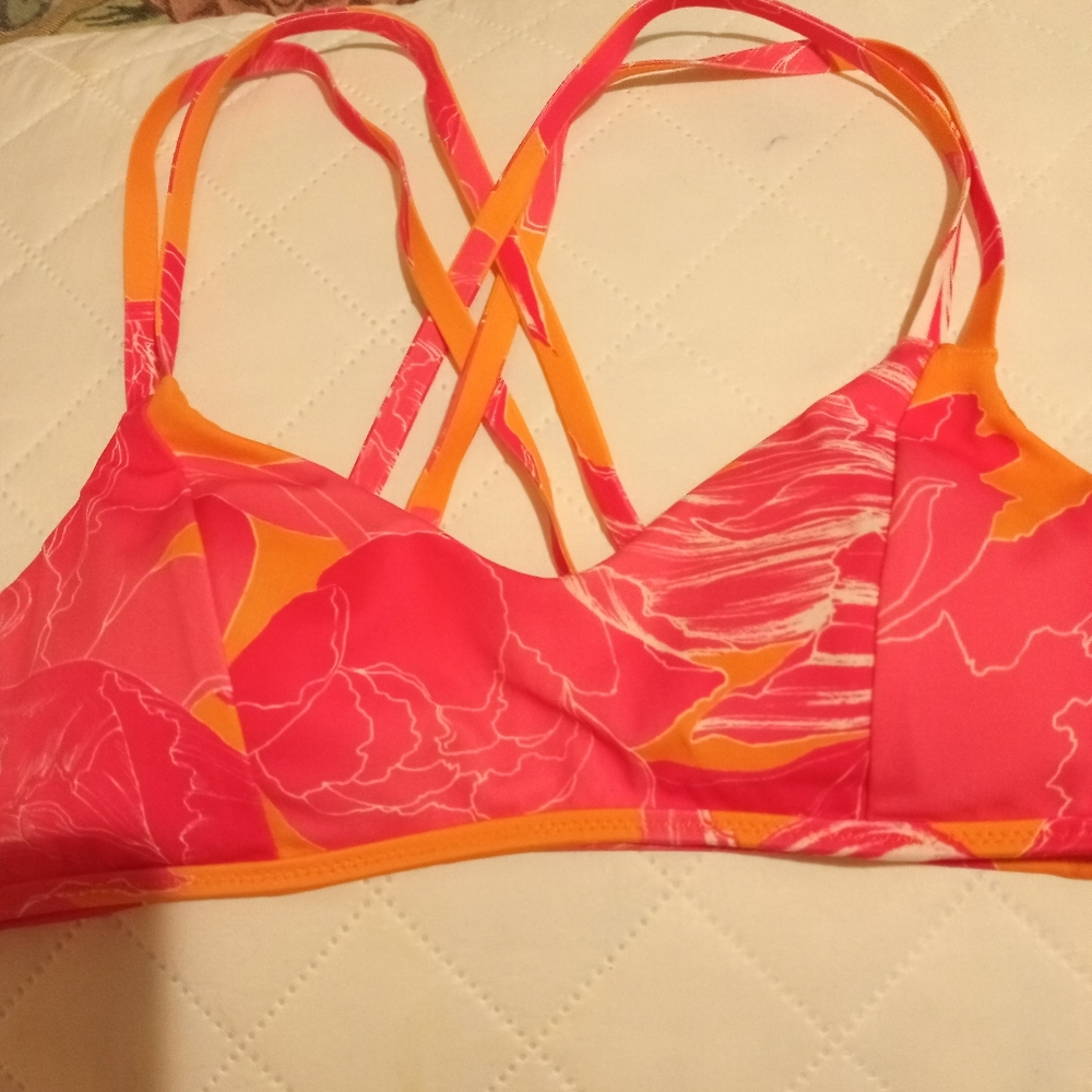 Athleta women's swim top